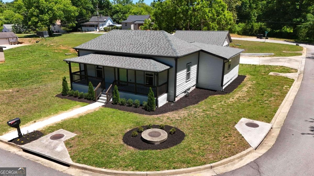 3 bedroom, 2 bathroom, 1,408 sq ft single family residence for sale at 1737 Yellow Street, Conyers, GA 30012