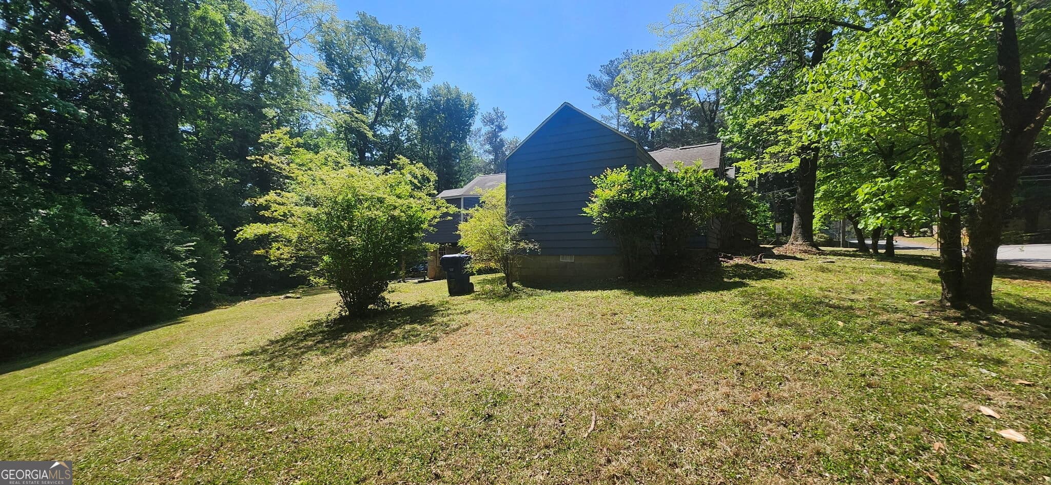 4 bedroom, 3 bathroom, 3,000 sq ft single family residence for sale at 1949 Venetian Drive, Atlanta, GA 30311 — photo 7