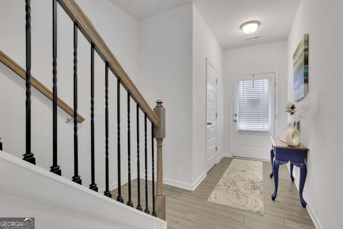 3 bedroom, 2.5 bathroom single family residence for sale at 803 Dundee Way, Cartersville, GA 30121 — photo 2