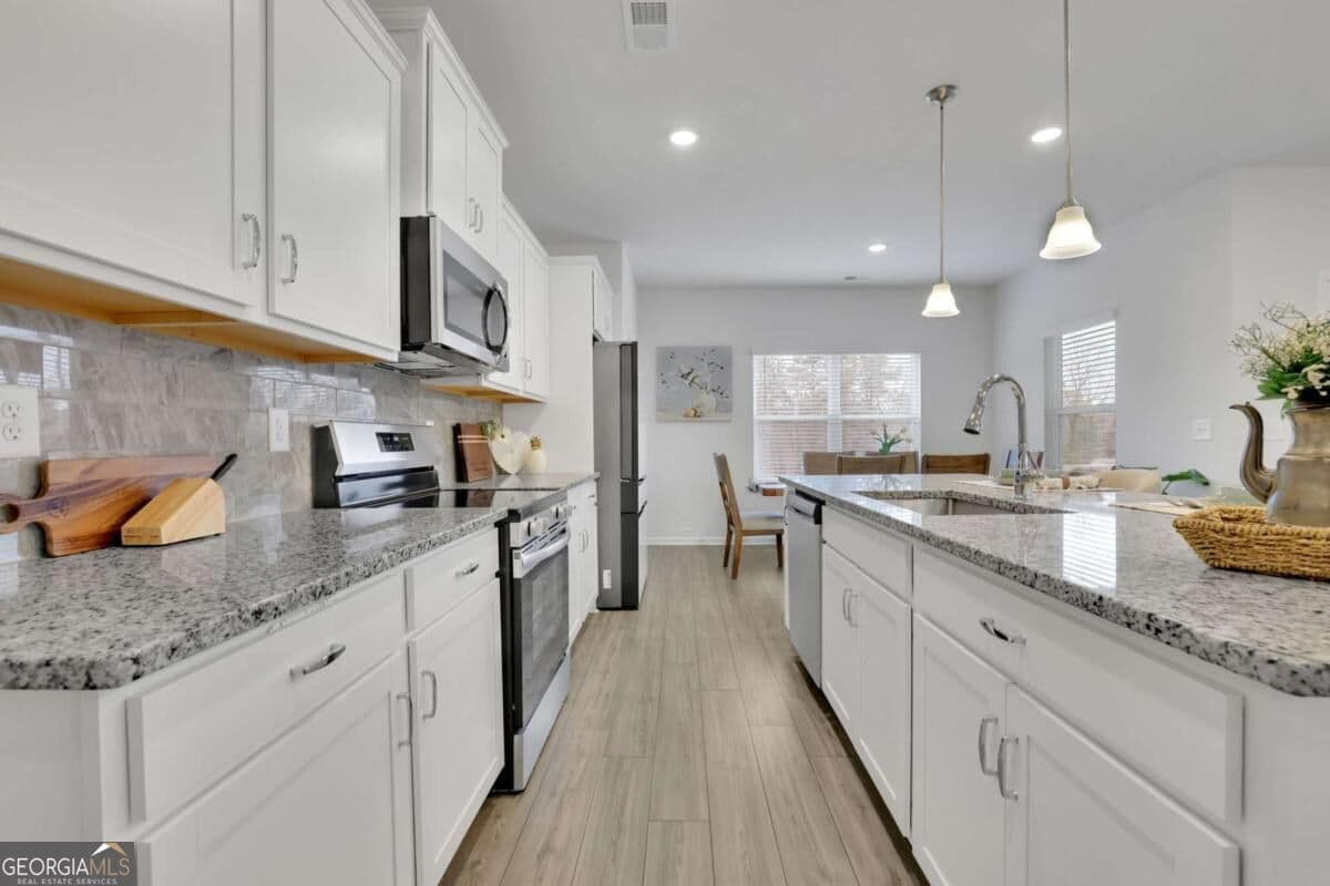 3 bedroom, 2.5 bathroom single family residence for sale at 803 Dundee Way, Cartersville, GA 30121 — photo 7