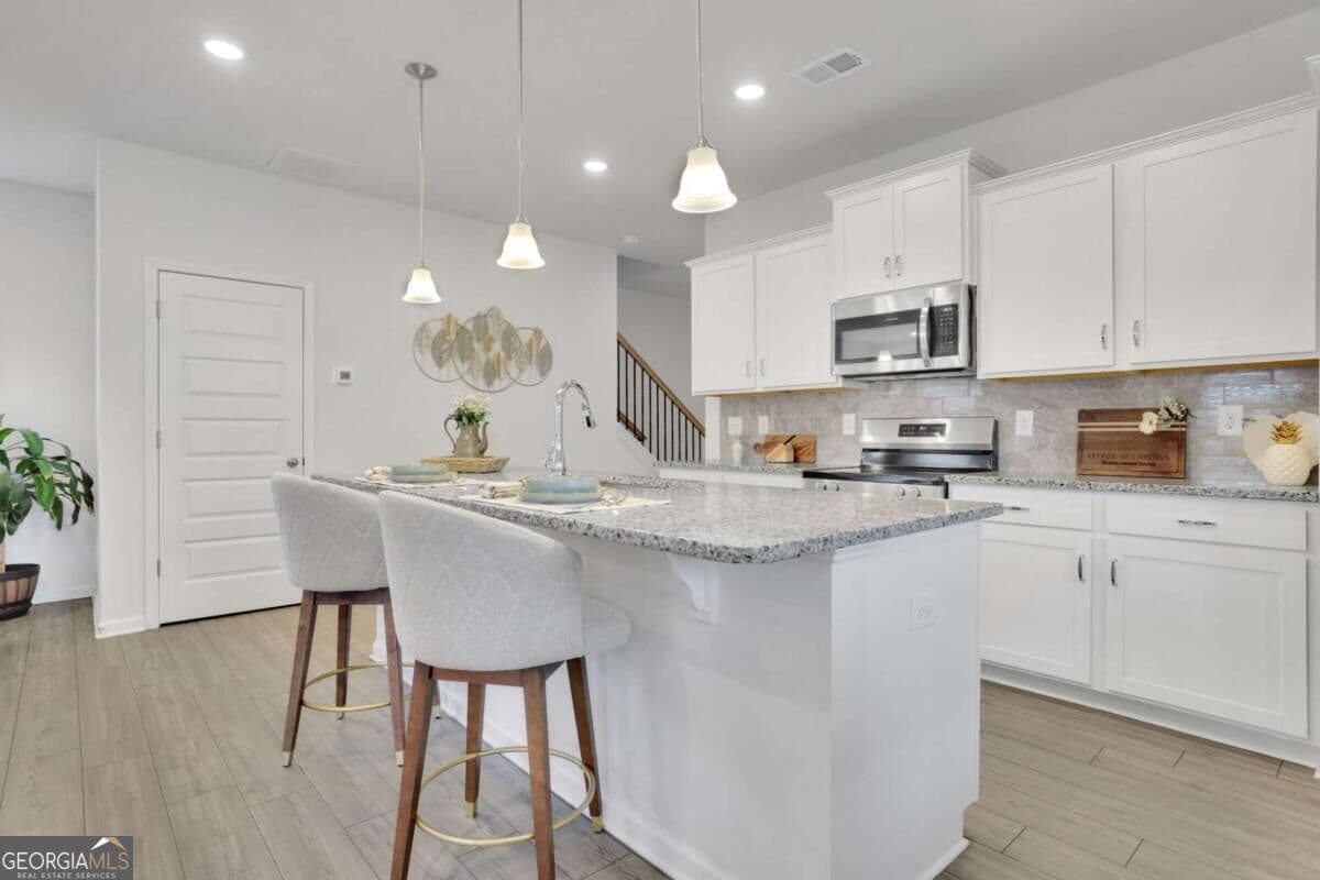 3 bedroom, 2.5 bathroom single family residence for sale at 803 Dundee Way, Cartersville, GA 30121 — photo 8