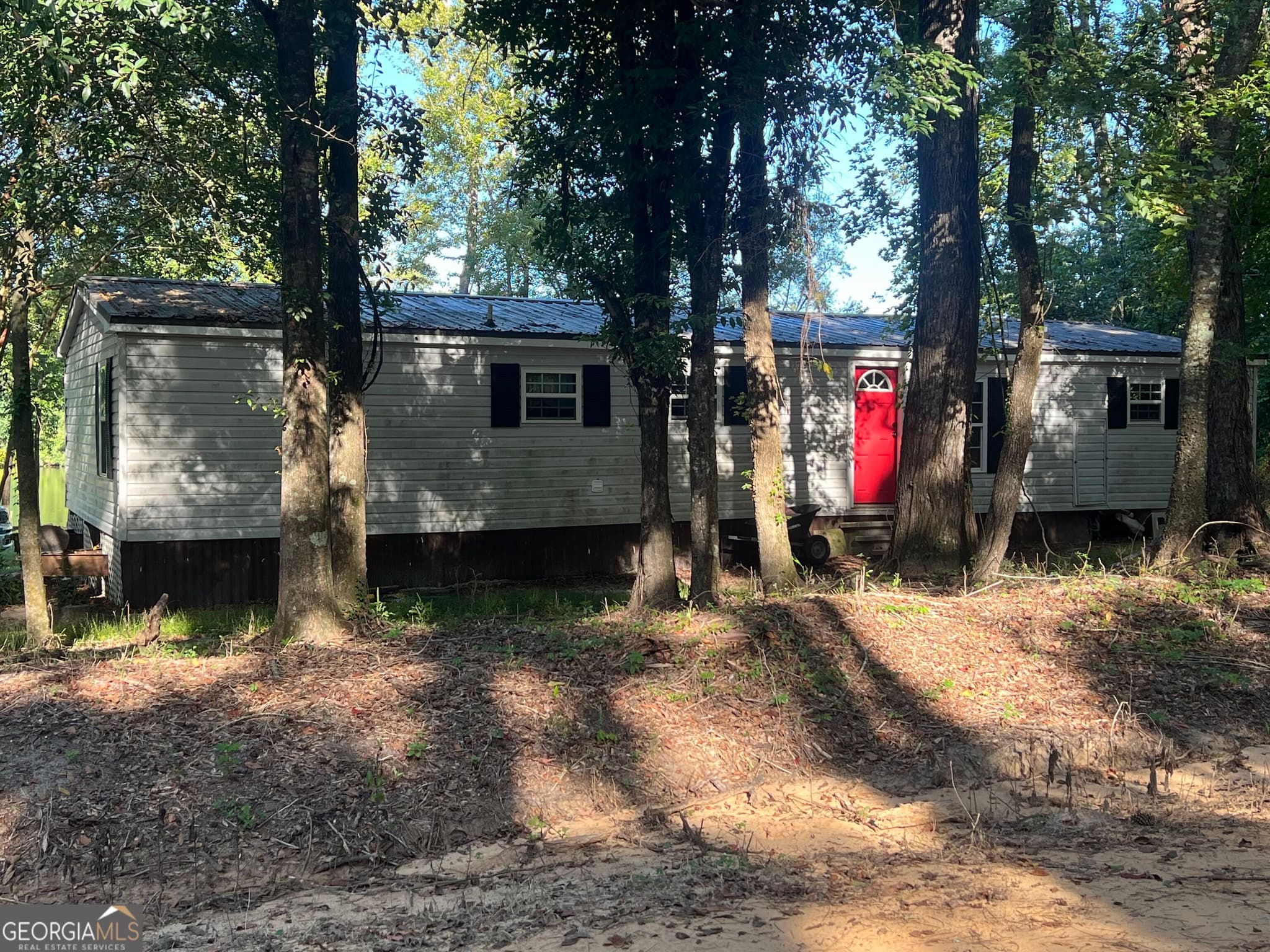 3 bedroom, 2 bathroom, 1,344 sq ft manufactured home,single family residence for sale at 537 Dunn Road, East Dublin, GA 31027 — photo 1 of 4
