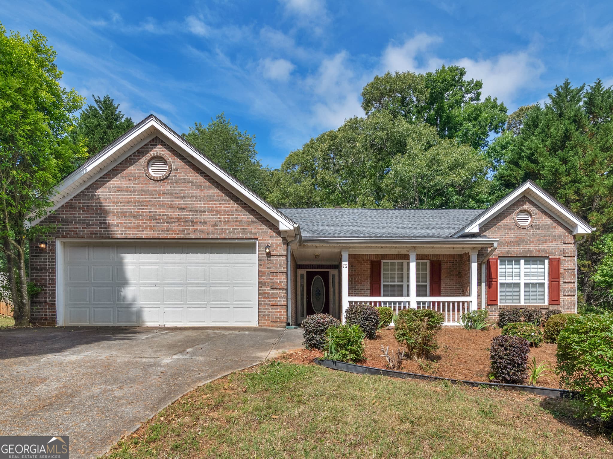 3 bedroom, 2 bathroom, 1,759 sq ft single family residence sold at 75 Pebble Drive, Covington, GA 30016