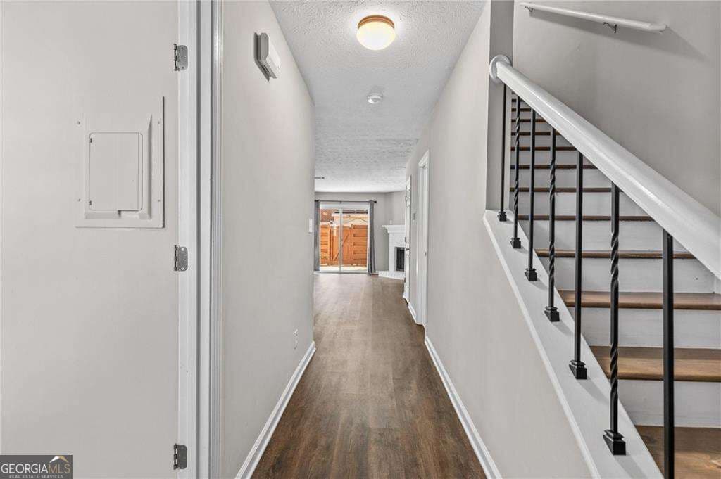 2 bedroom, 2.5 bathroom, 1,260 sq ft townhouse for rent at 2828 Webb Bridge Road, Alpharetta, GA 30009 for $2,000 a month — photo 5