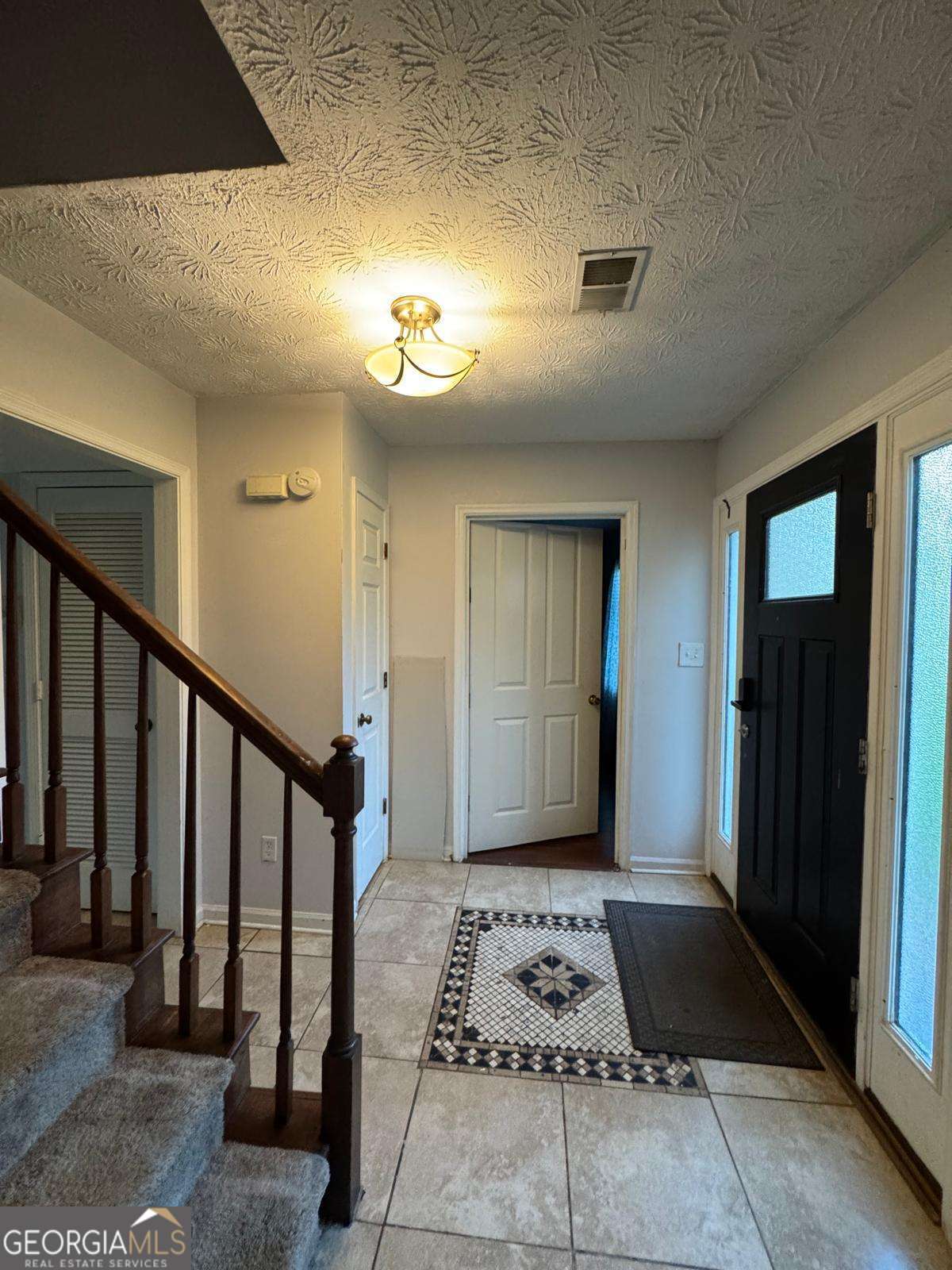 5 bedroom, 3 bathroom, 2,497 sq ft single family residence for sale at 760 Kings Crest Court, Fairburn, GA 30213 — photo 9