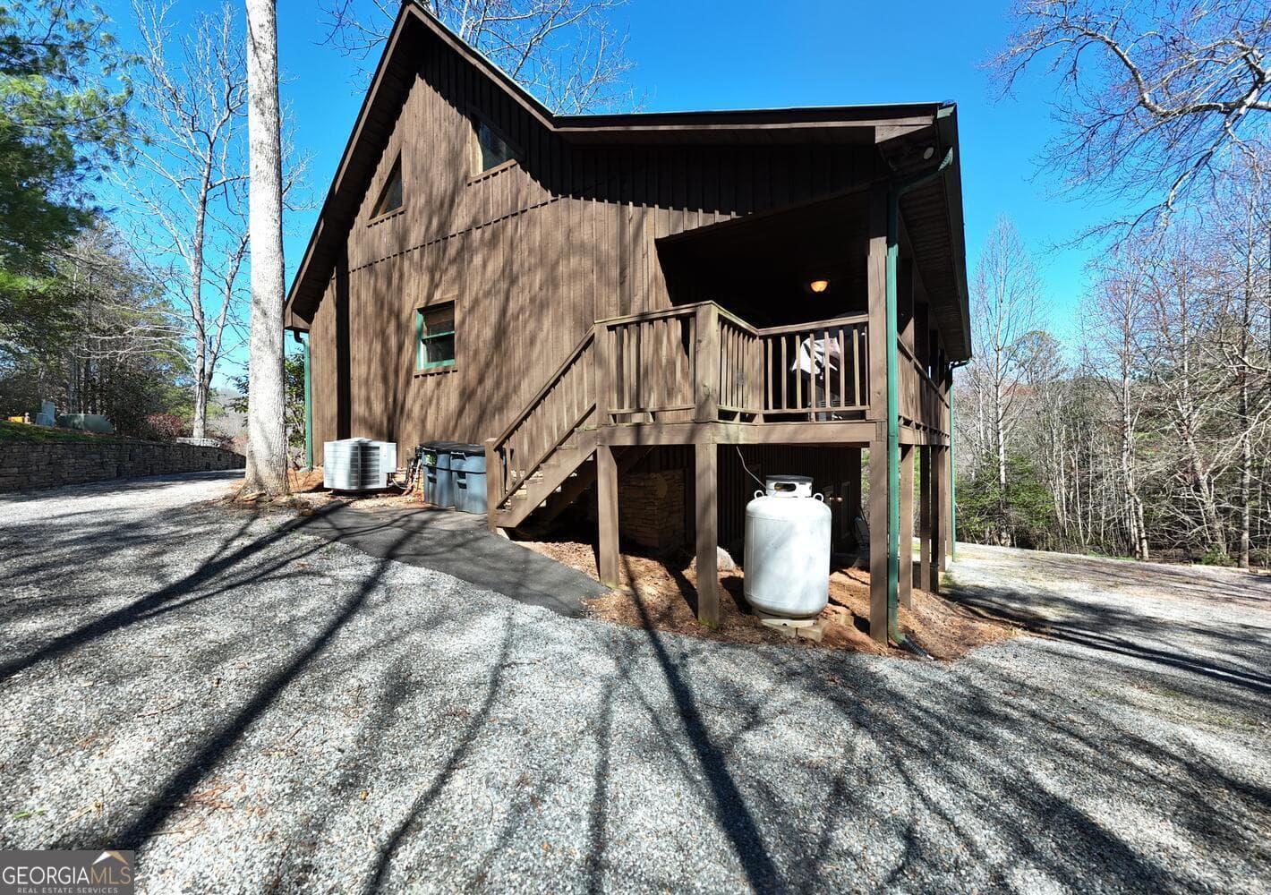 4 bedroom, 3 bathroom cabin,single family residence for sale at 4852 HF Lyons, Hiawassee, GA 30546 — photo 7