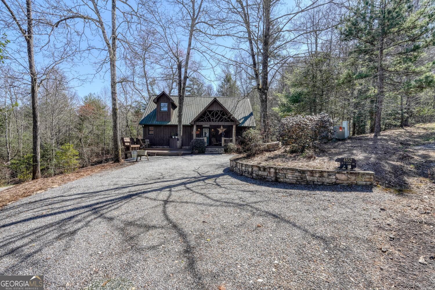 4 bedroom, 3 bathroom cabin,single family residence for sale at 4852 HF Lyons, Hiawassee, GA 30546 — photo 1 of 48