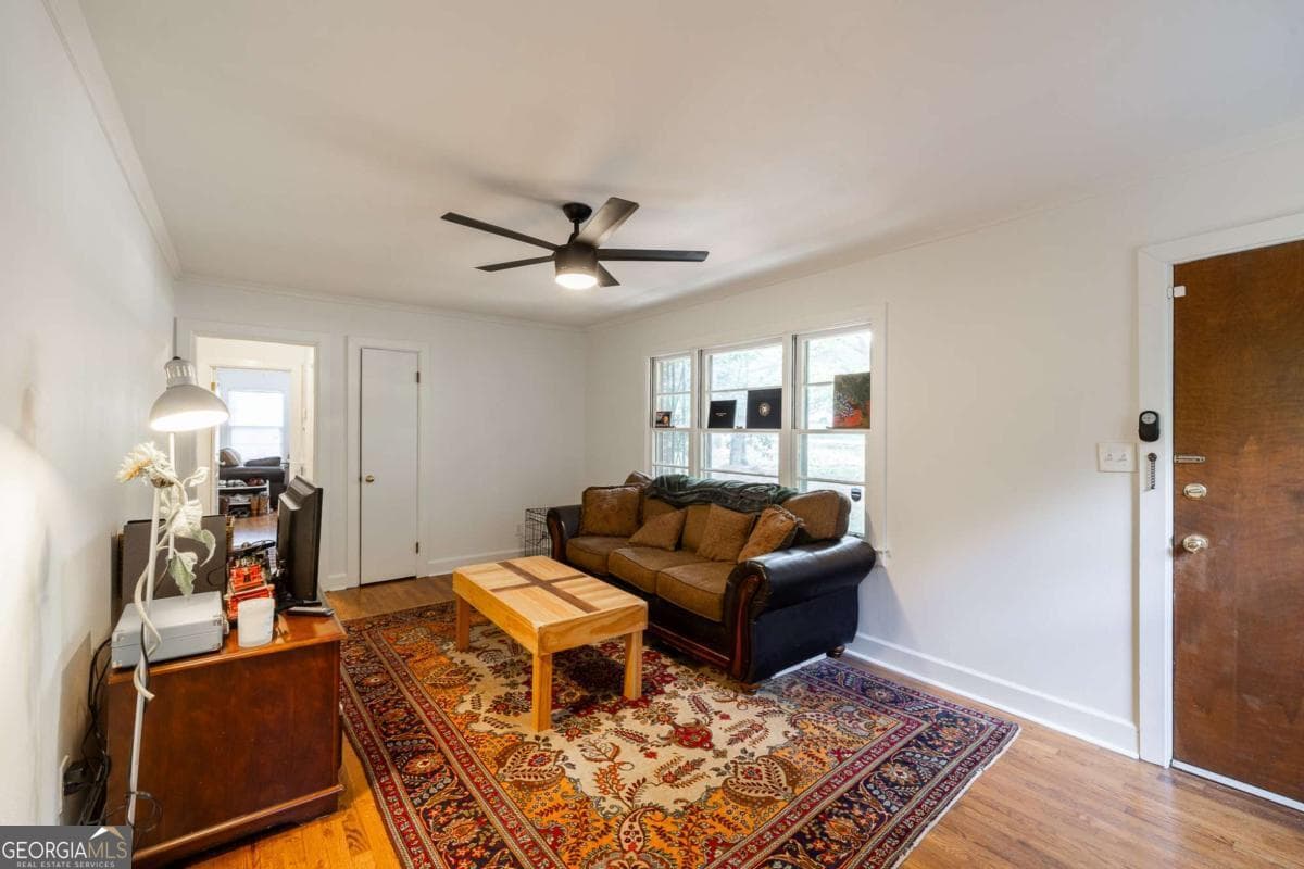 2 bedroom, 1 bathroom, 1,125 sq ft single family residence for sale at 170 Jefferson River Road, Athens, GA 30607 — photo 5