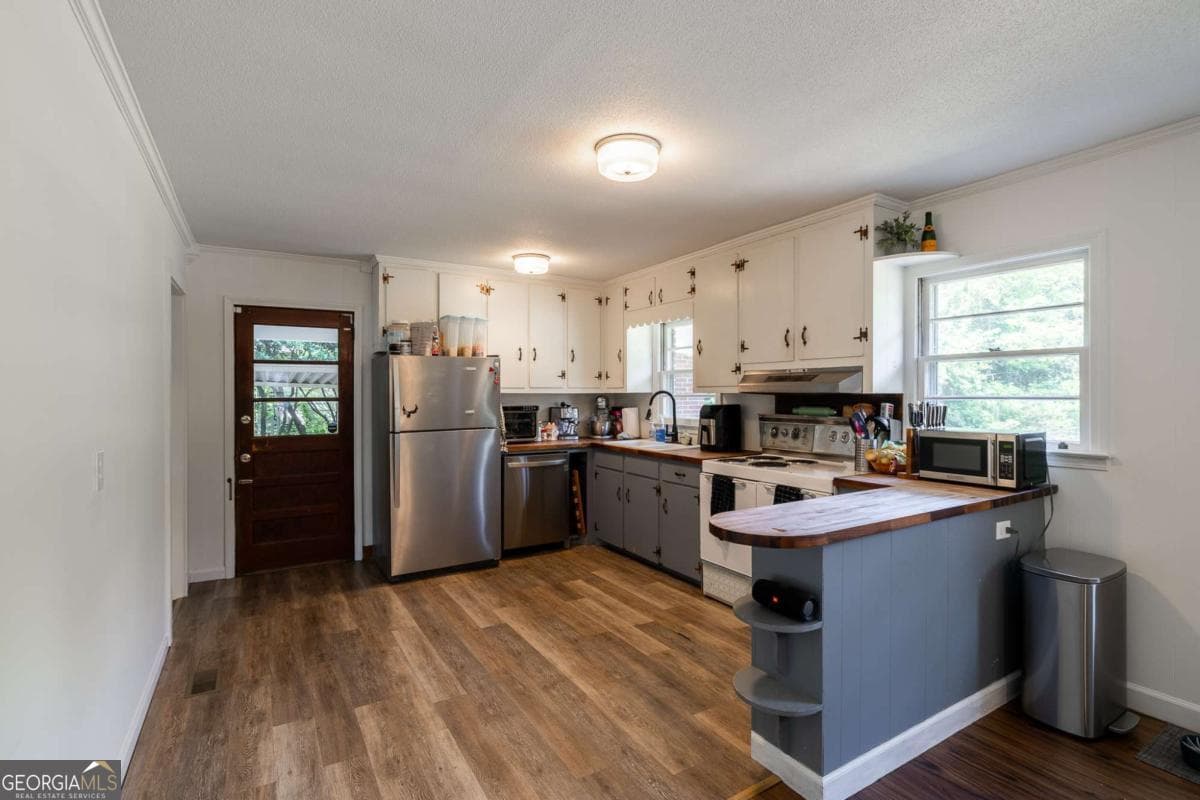 2 bedroom, 1 bathroom, 1,125 sq ft single family residence for sale at 170 Jefferson River Road, Athens, GA 30607 — photo 8
