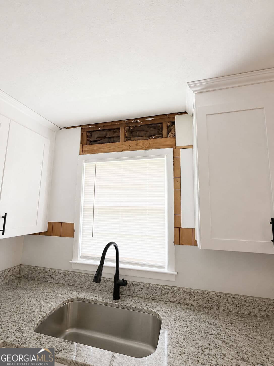 3 bedroom, 2 bathroom, 1,575 sq ft single family residence for sale at 2114 Cheatwood Drive, Oxford, AL 36203 — photo 8