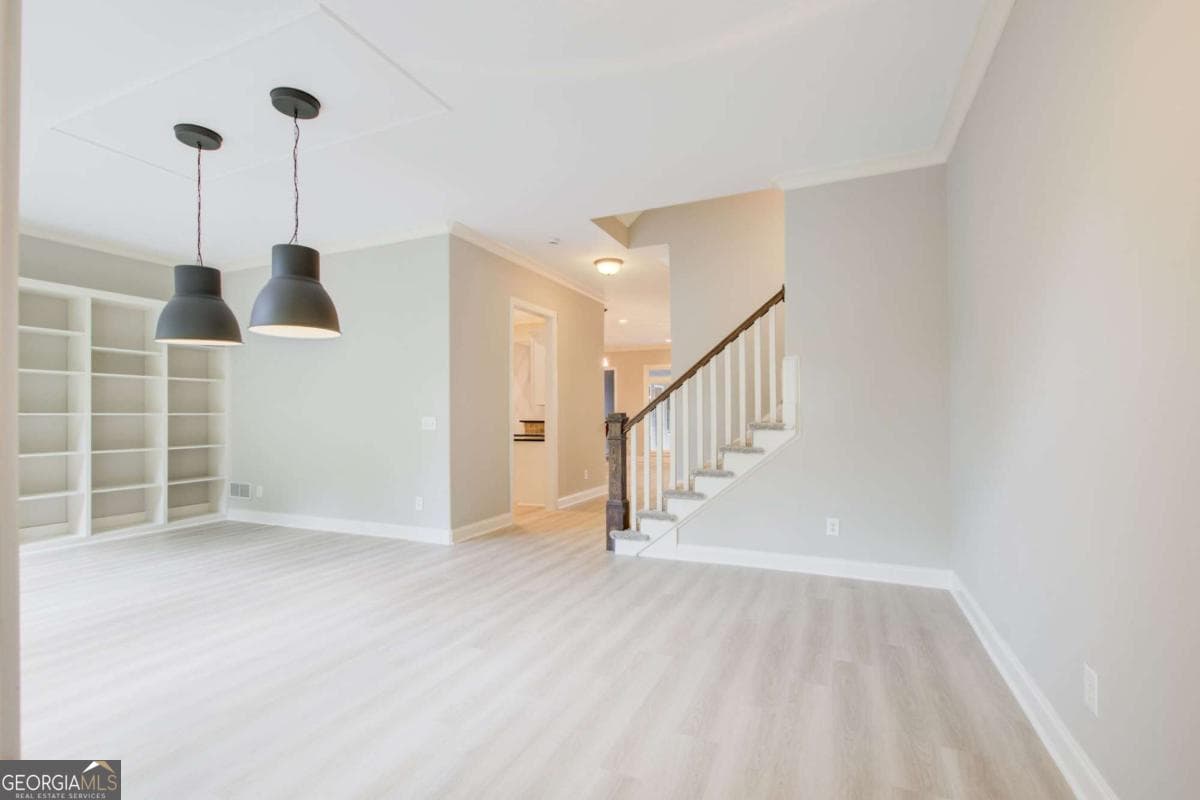 4 bedroom, 2.5 bathroom, 3,049 sq ft townhouse for sale at 12541 Danesfeld Drive, Milton, GA 30004 — photo 7