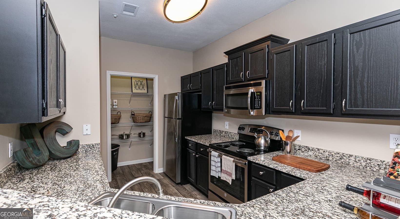 2 bedroom, 2 bathroom, 1,243 sq ft apartment for rent at 10840 State Bridge Road 516, Johns Creek, GA 30022 for $1,995 a month — photo 2