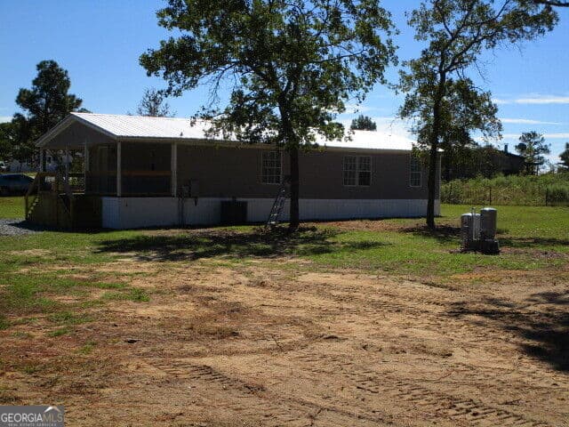 3 bedroom, 2 bathroom, 1,344 sq ft manufactured home,single family residence for sale at 146 Oakland Way, Box Springs, GA 31801 — photo 5