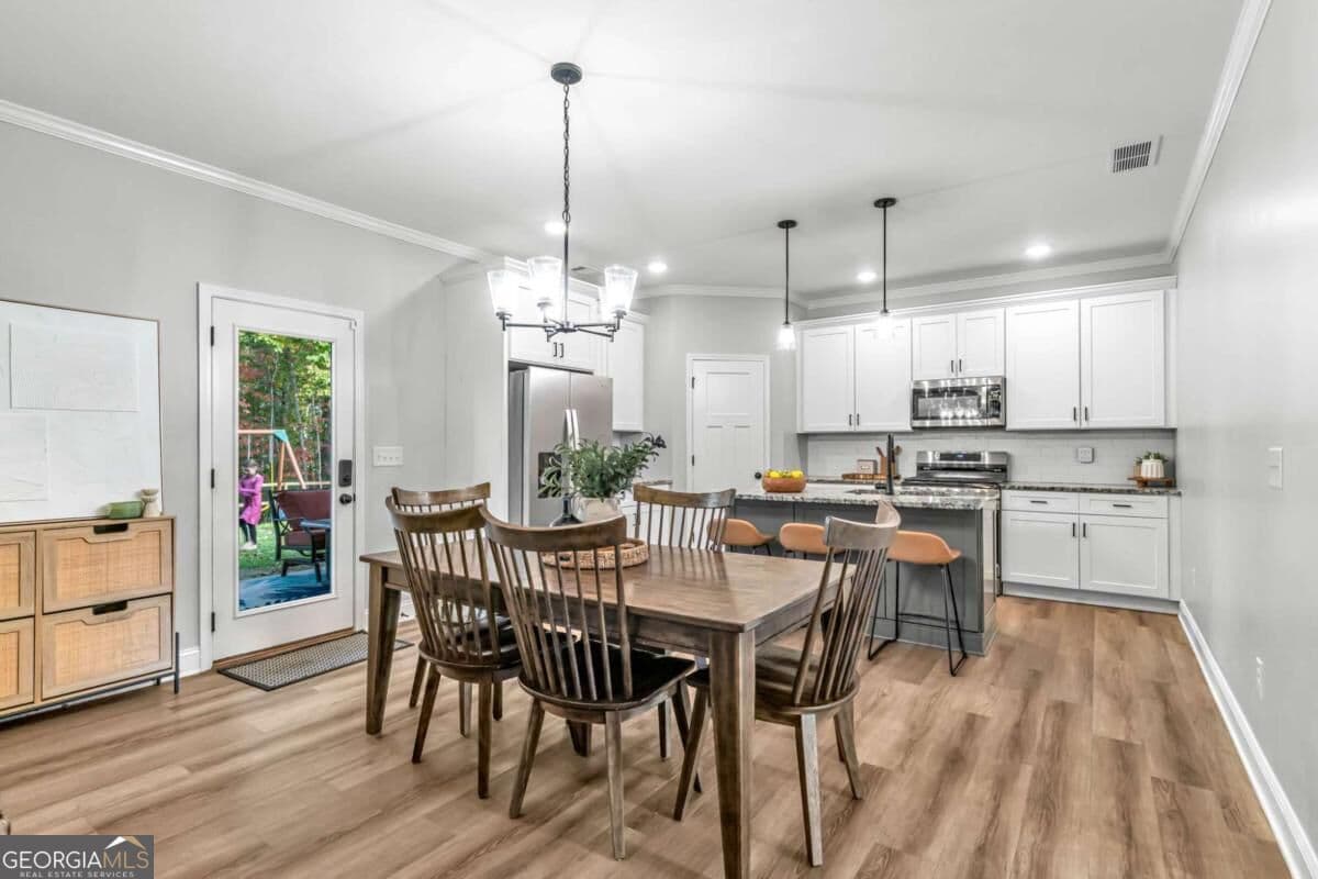 5 bedroom, 3 bathroom, 2,232 sq ft single family residence for sale at 244 Arbor Drive, Rockmart, GA 30153 — photo 6
