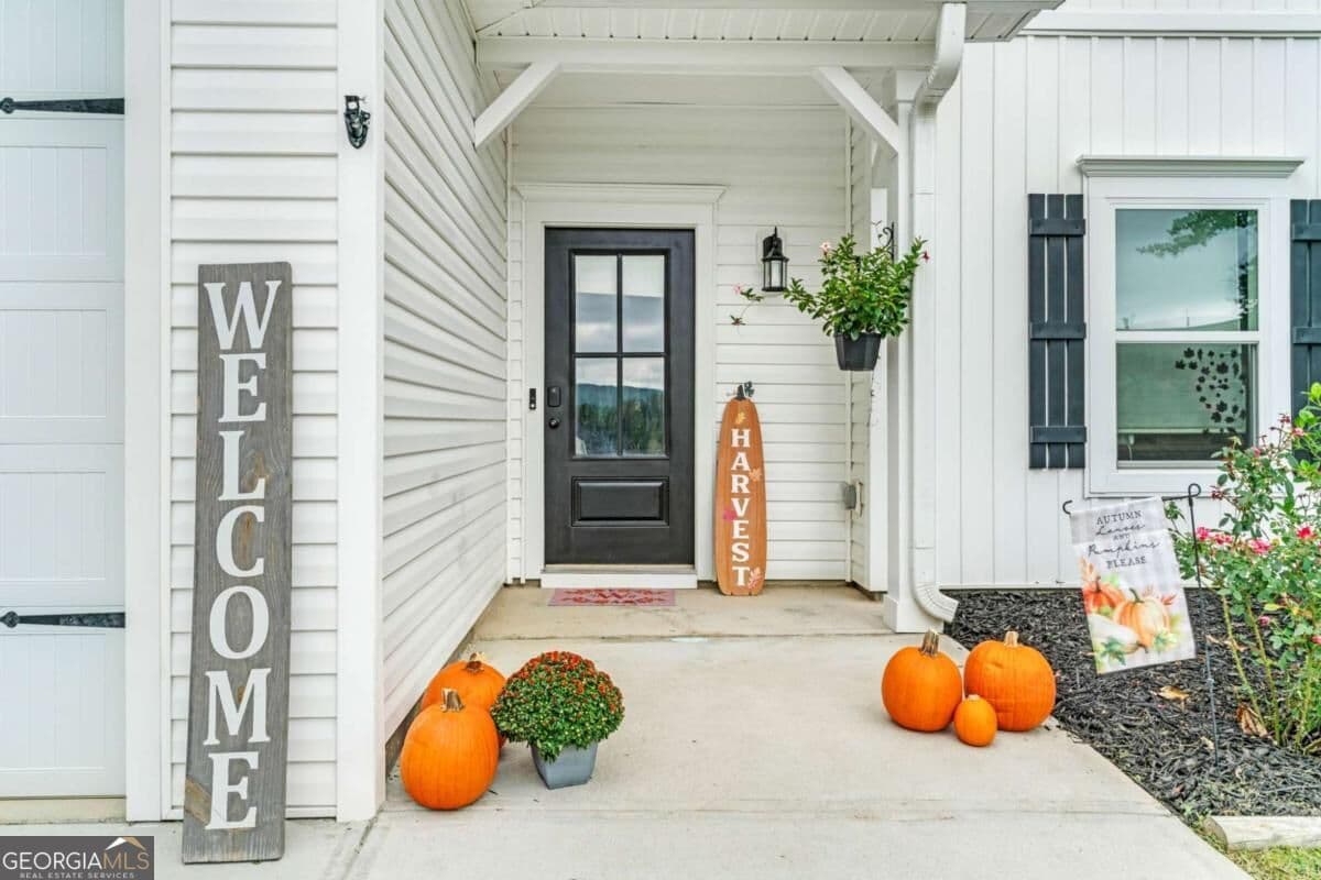 5 bedroom, 3 bathroom, 2,232 sq ft single family residence for sale at 244 Arbor Drive, Rockmart, GA 30153 — photo 4