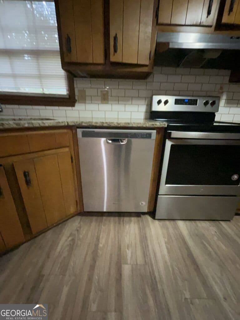 3 bedroom, 2.5 bathroom, 2,100 sq ft single family residence for rent at 3665 Scotts Mill Run, Peachtree Corners, GA 30096 for $2,250 a month — photo 7