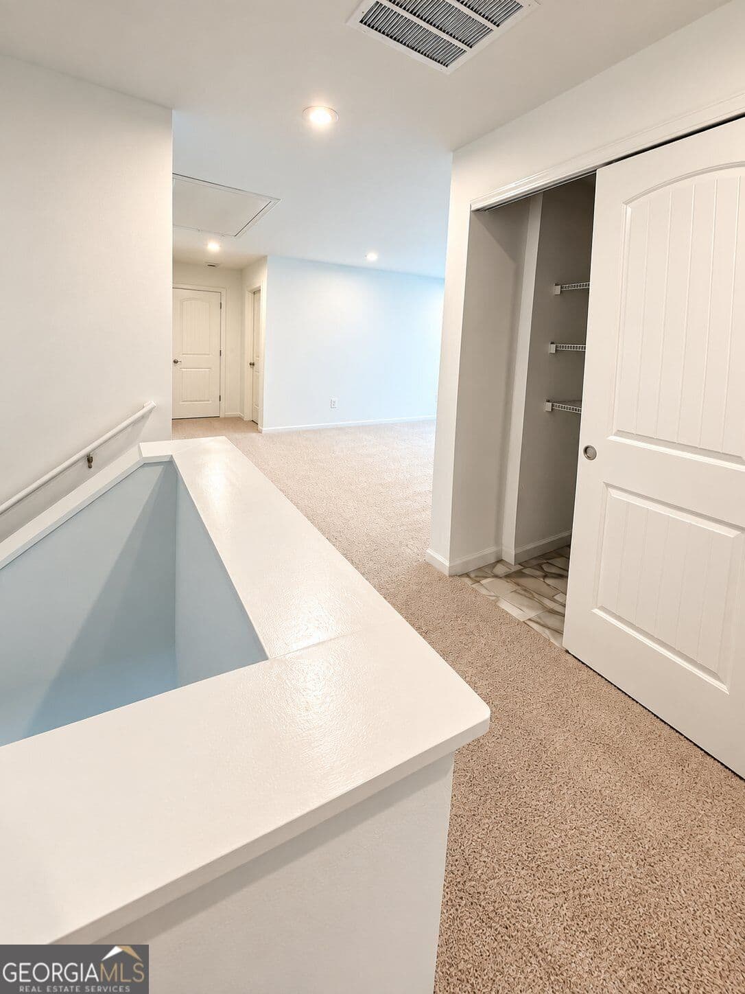 4 bedroom, 2.5 bathroom, 3,100 sq ft single family residence for sale at 533 Traminer Way, Braselton, GA 30517 — photo 7