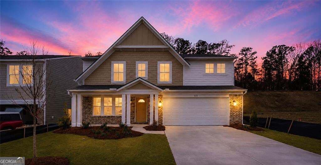 4 bedroom, 2.5 bathroom, 3,100 sq ft single family residence for sale at 533 Traminer Way, Braselton, GA 30517
