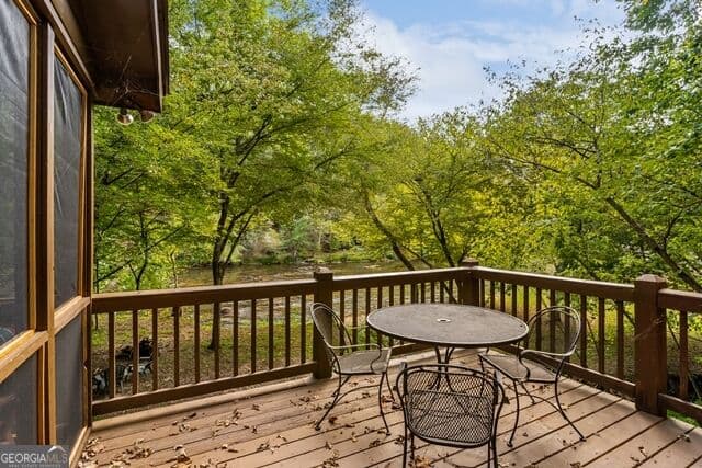 2 bedroom, 2 bathroom, 1,710 sq ft cabin,single family residence for sale at 110 Novena Court, Ellijay, GA 30540 — photo 3