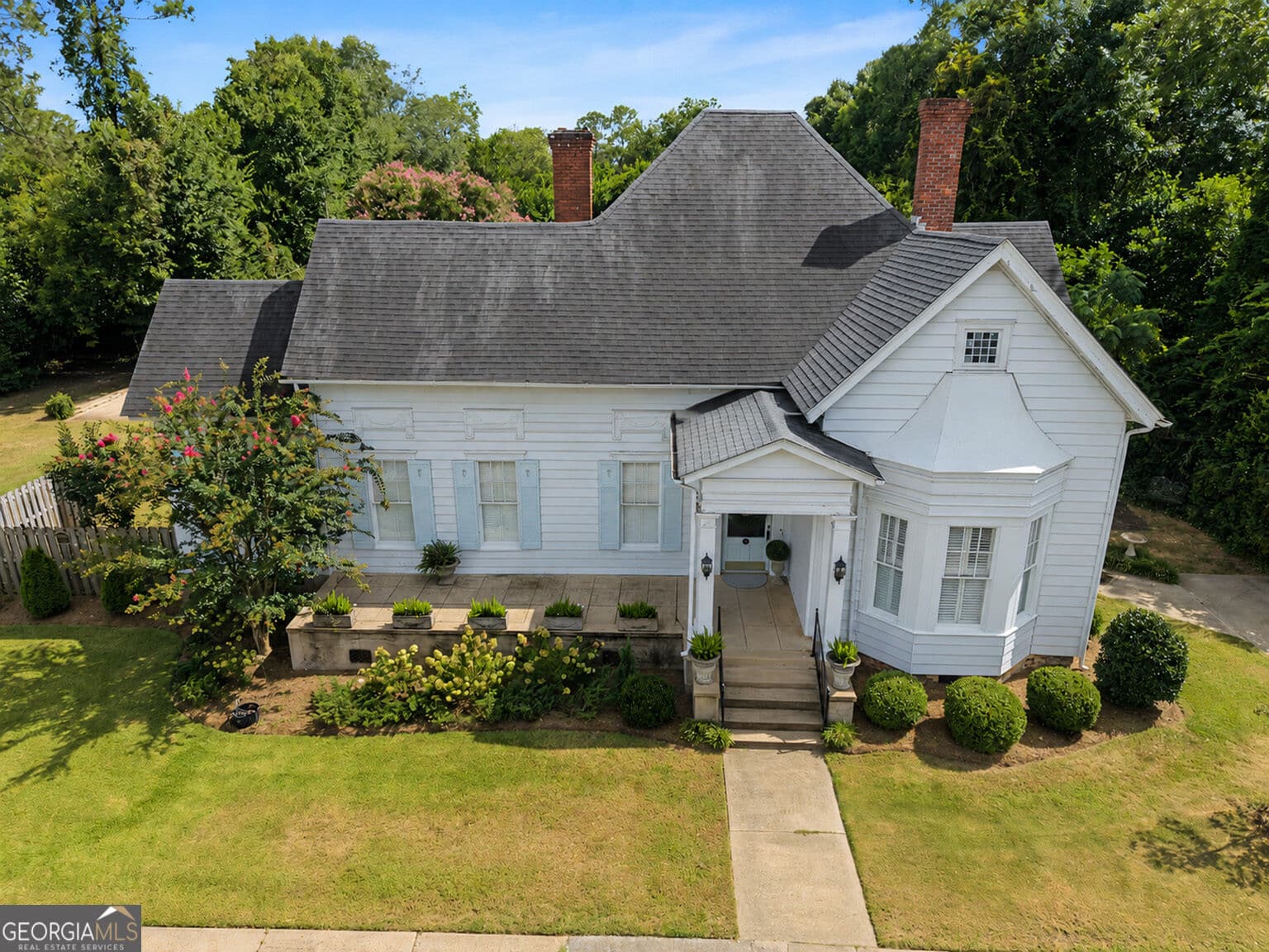 4 bedroom, 2.5 bathroom, 3,624 sq ft single family residence for sale at 433 Church Street, Dawson, GA 39842 — photo 5