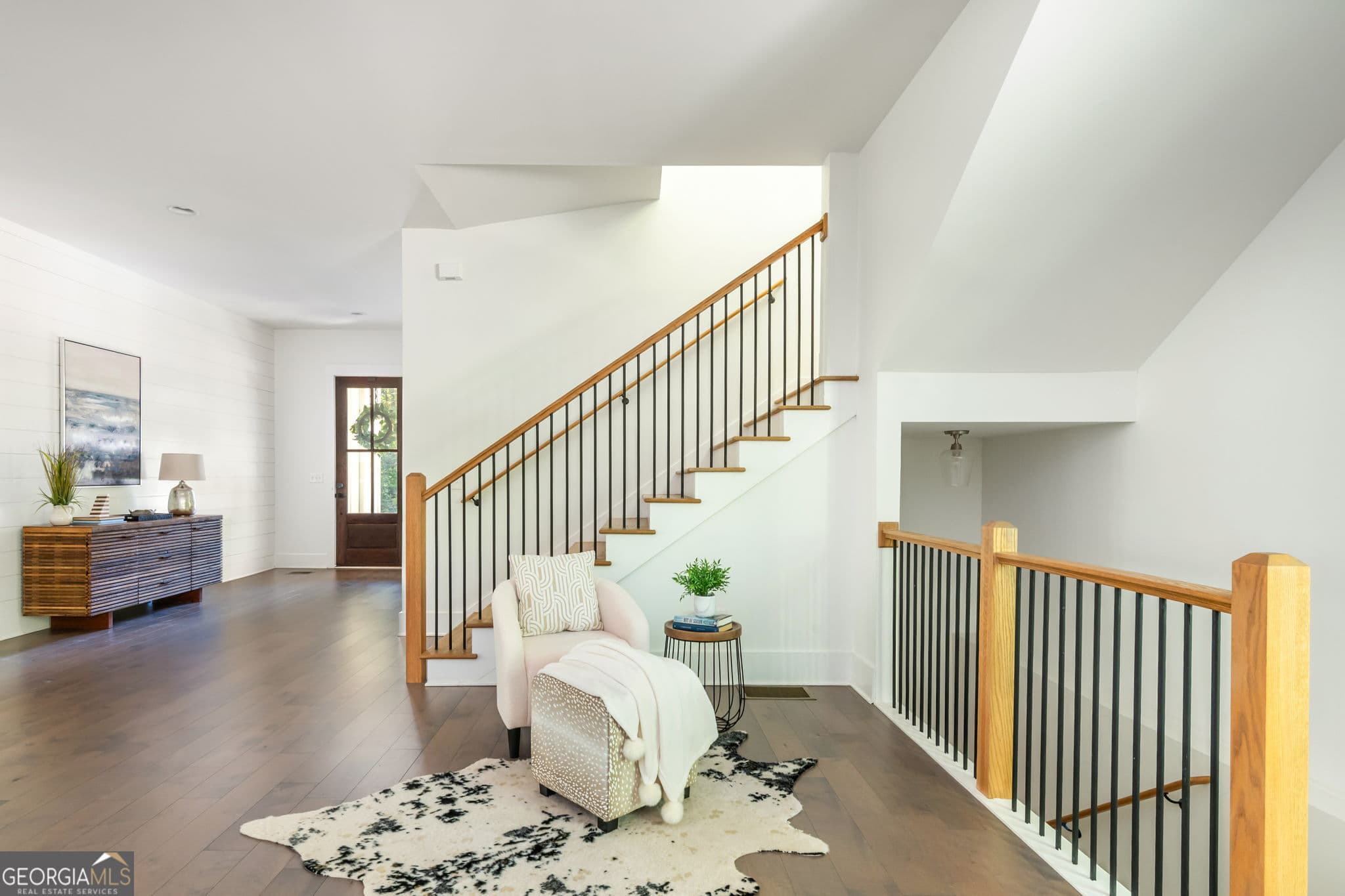 5 bedroom, 5.5 bathroom, 6,513 sq ft single family residence for sale at 175 Gladwyne Ridge Drive, Milton, GA 30004 — photo 9