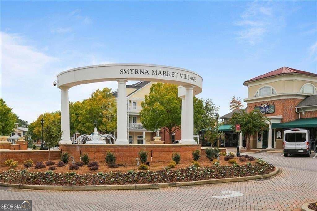3 bedroom, 2.5 bathroom, 1,364 sq ft townhouse for sale at 2788 Farmstead Road, Smyrna, GA 30080 — photo 8