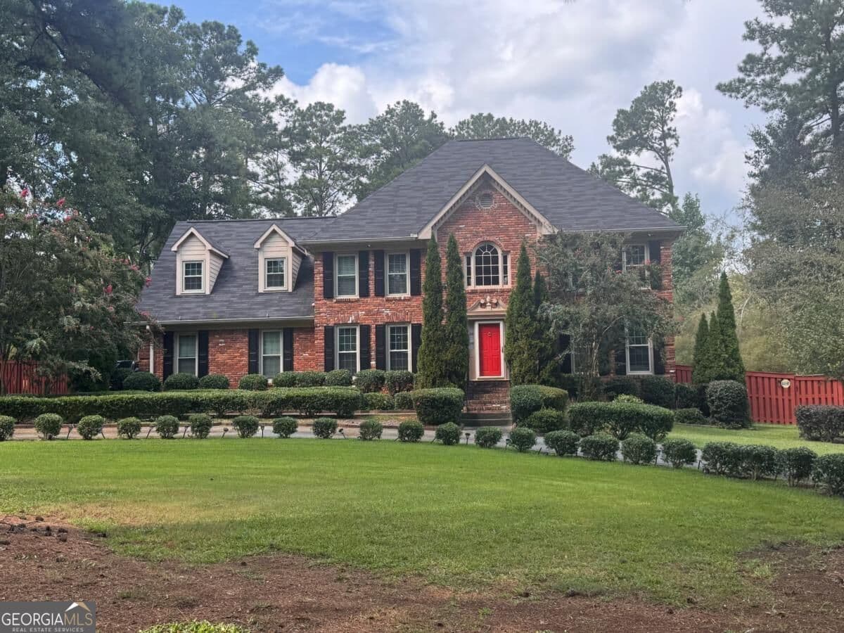 5 bedroom, 3 bathroom, 3,324 sq ft single family residence for sale at 290 Dix Lee On Drive, Fayetteville, GA 30214 — photo 3