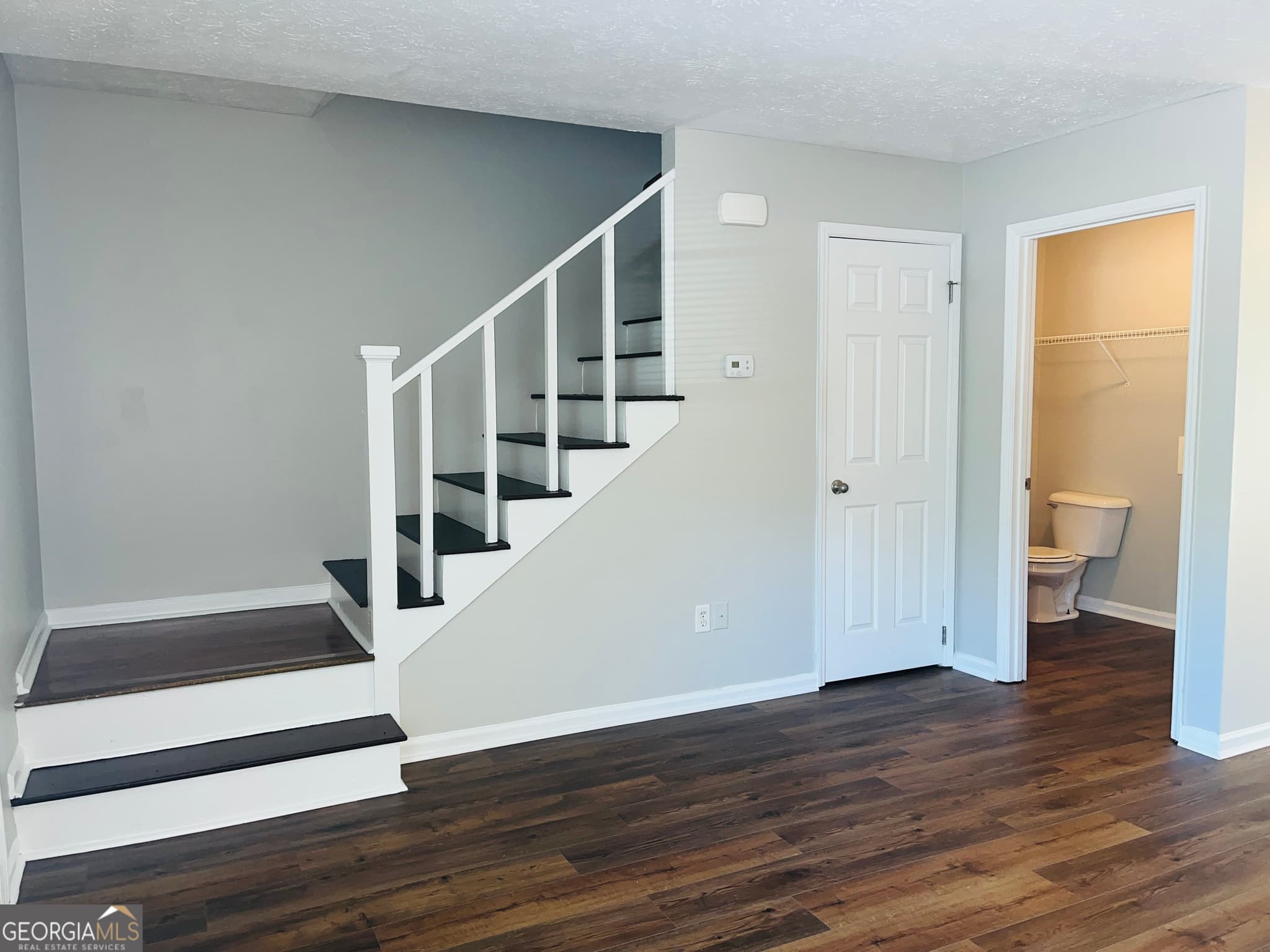 2 bedroom, 1.5 bathroom, 1,044 sq ft quadruplex for rent at 605 Wilburn Avenue J, Lagrange, GA 30240 for $1,025 a month — photo 4