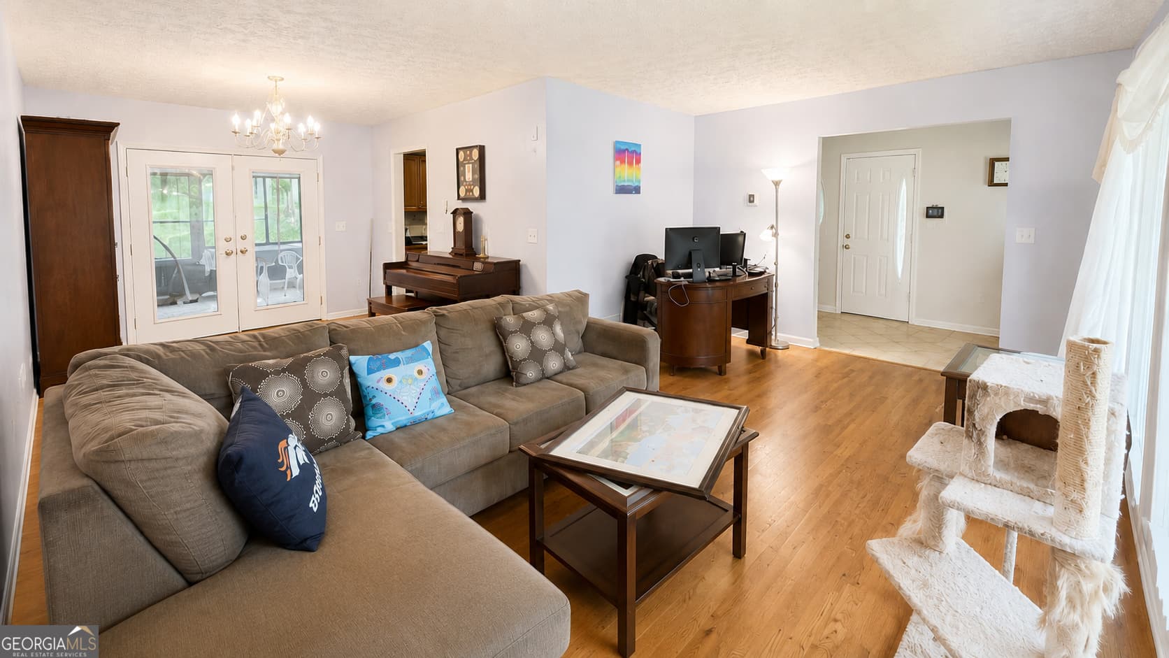 3 bedroom, 2 bathroom, 1,842 sq ft single family residence for sale at 6679 Judy Lane, Riverdale, GA 30296 — photo 7