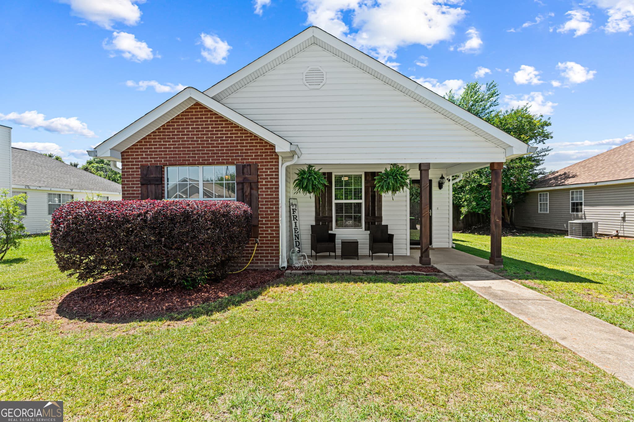 3 bedroom, 2 bathroom, 1,166 sq ft single family residence sold at 111 Brandonshire Lane, Bonaire, GA 31005