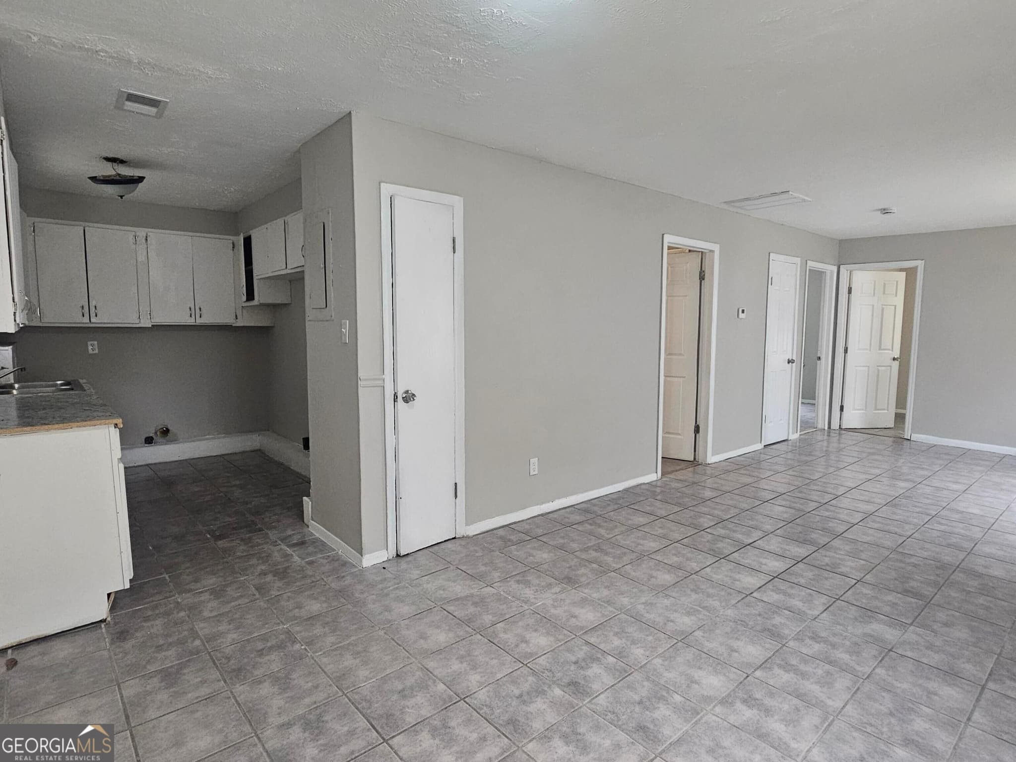 3 bedroom, 1 bathroom, 864 sq ft single family residence for rent at 2810 Jadan Place, Macon, GA 31206 for $1,195 a month — photo 6
