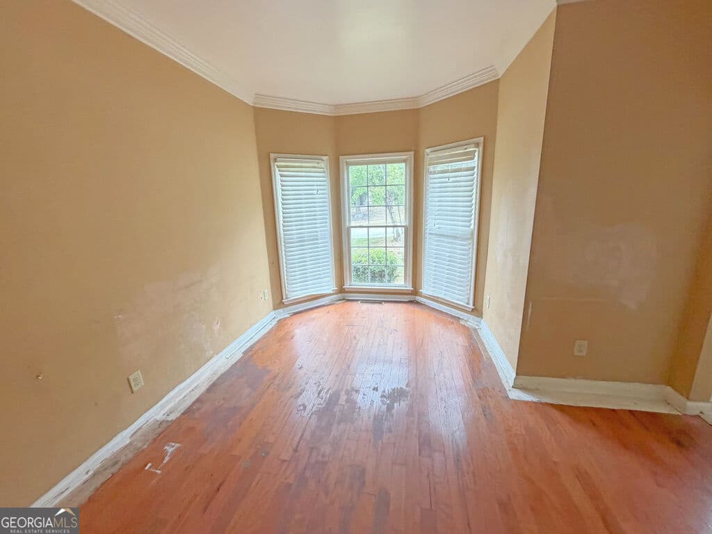 6 bedroom, 4.5 bathroom, 5,123 sq ft single family residence for sale at 6557 Norcliffe Drive, Stone Mountain, GA 30087 — photo 6