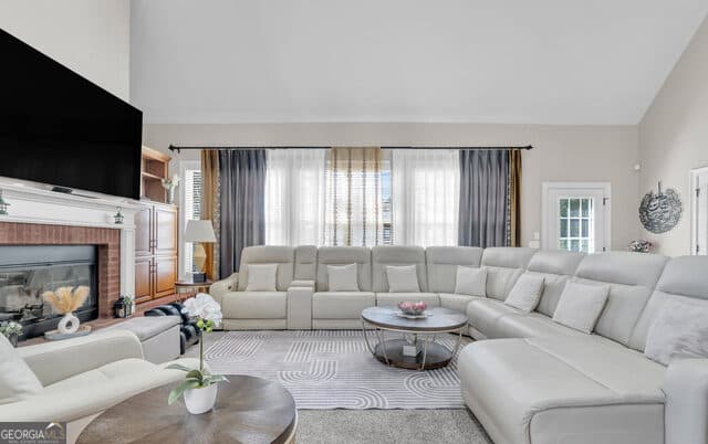 4 bedroom, 3.5 bathroom, 4,213 sq ft single family residence for sale at 504 Ridge Pointe Lane, Cohutta, GA 30710 — photo 6