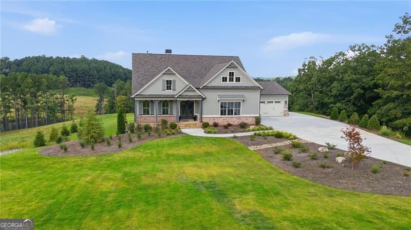 5 bedroom, 6 bathroom, 5,668 sq ft single family residence for sale at 5352 Price, Gainesville, GA 30506 — photo 2