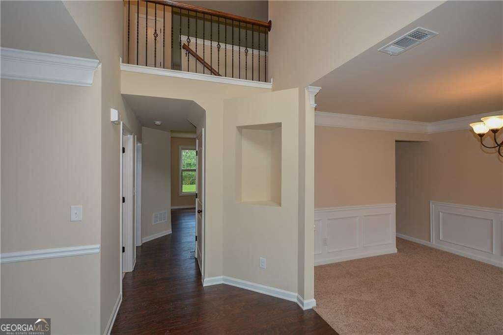 5 bedroom, 3 bathroom, 2,836 sq ft single family residence for sale at 2219 Bender Trail, Buford, GA 30519 — photo 2