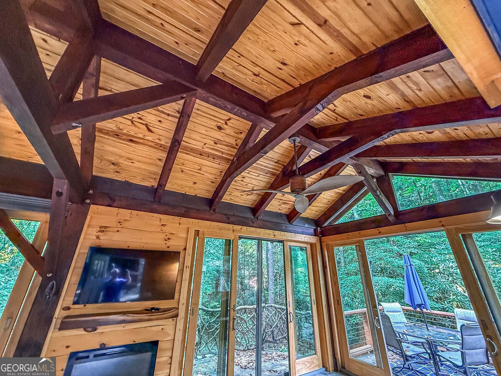 1 bedroom, 1 bathroom, 546 sq ft single family residence for sale at 51 Creekside Cove, Scaly Mountain, SC 29775 — photo 9