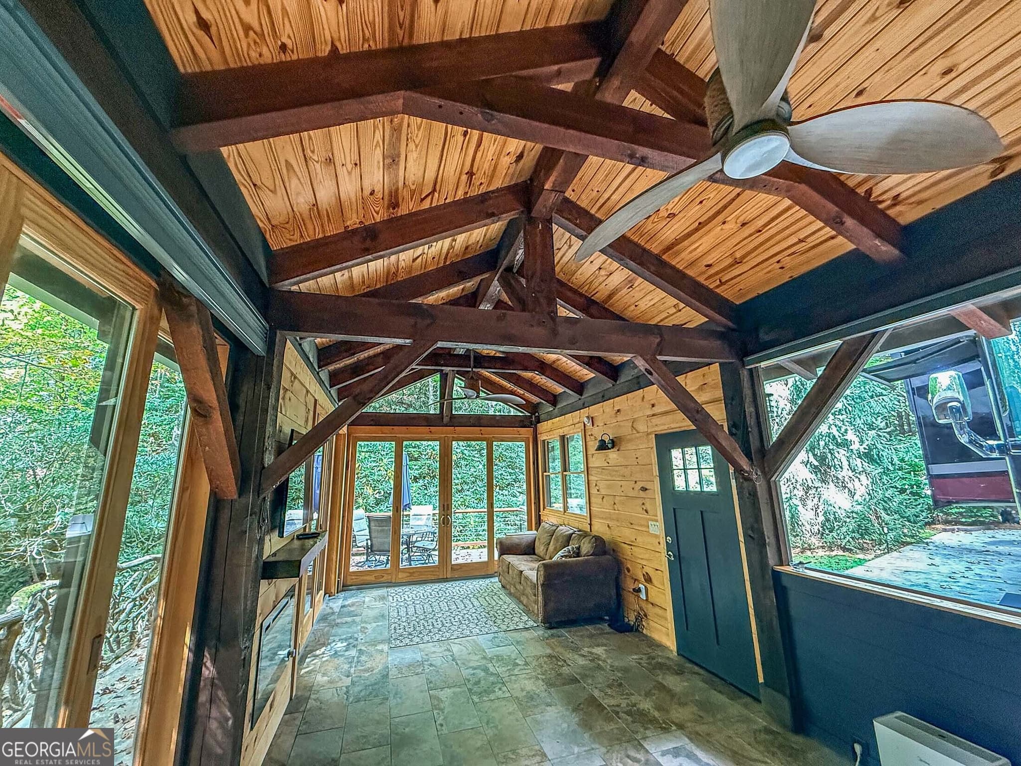 1 bedroom, 1 bathroom, 546 sq ft single family residence for sale at 51 Creekside Cove, Scaly Mountain, SC 29775 — photo 10