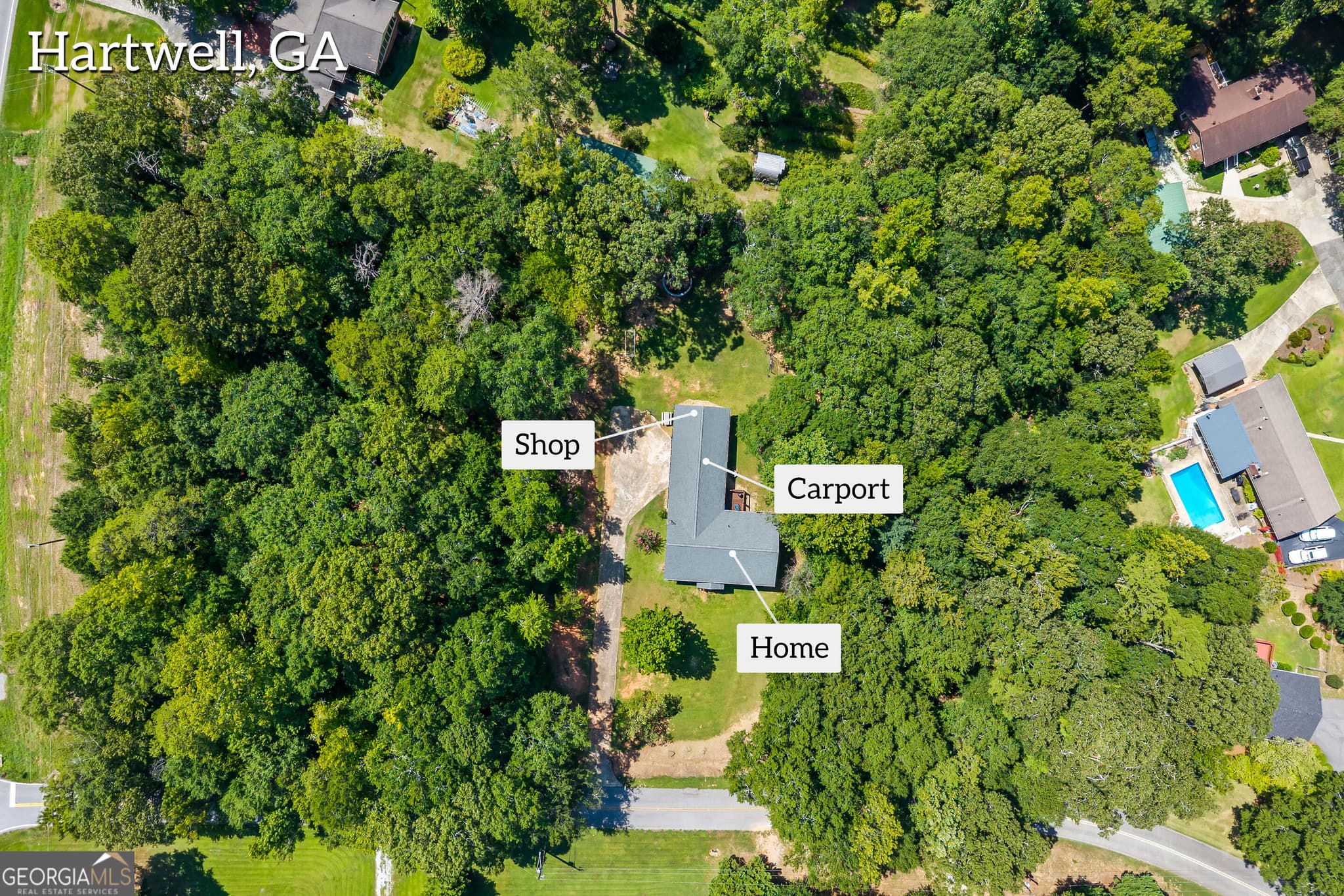 5 bedroom, 3 bathroom, 2,688 sq ft single family residence for sale at 55 Emory Drive, Hartwell, GA 30643 — photo 4