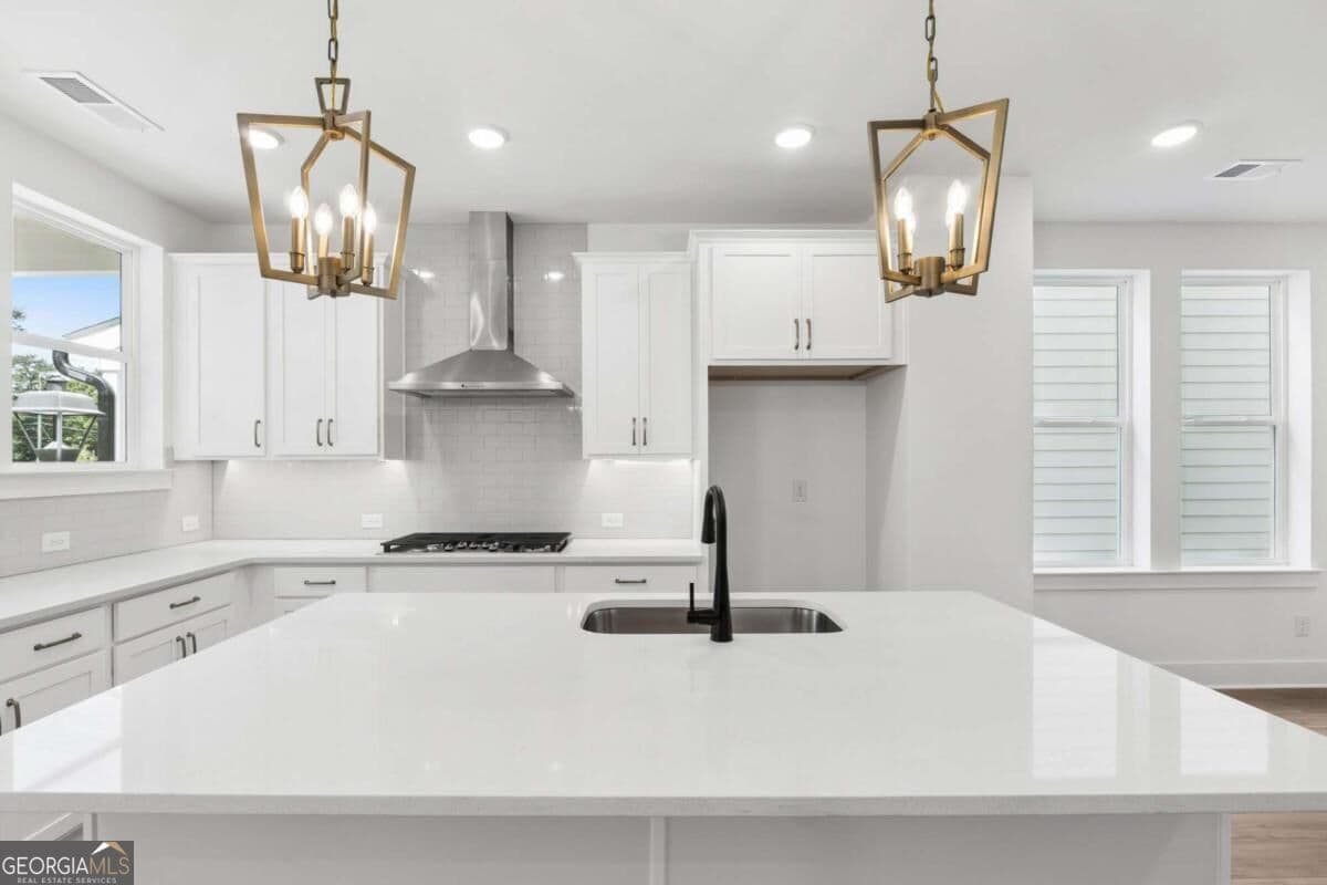 4 bedroom, 3.5 bathroom, 1,919 sq ft single family residence for sale at 646 Memphis Drive, Scottdale, GA 30079 — photo 10