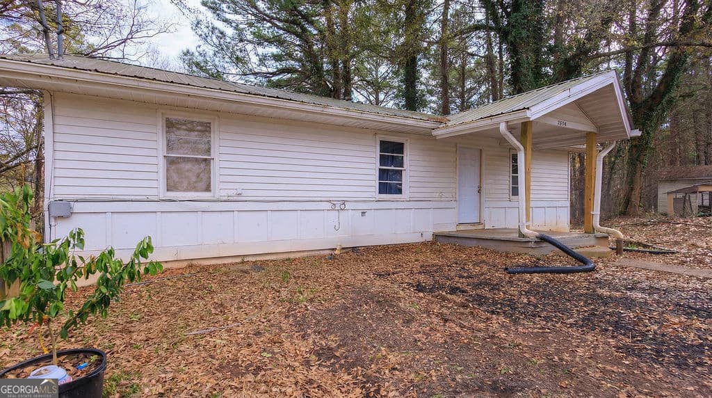 5 bedroom, 2 bathroom single family residence for sale at 251 Killian Street, Canton, GA 30114 — photo 2