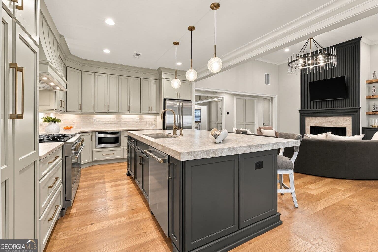 4 bedroom, 3.5 bathroom, 3,568 sq ft single family residence for sale at 40 OLD STILL RUN, Newnan, GA 30263 — photo 2