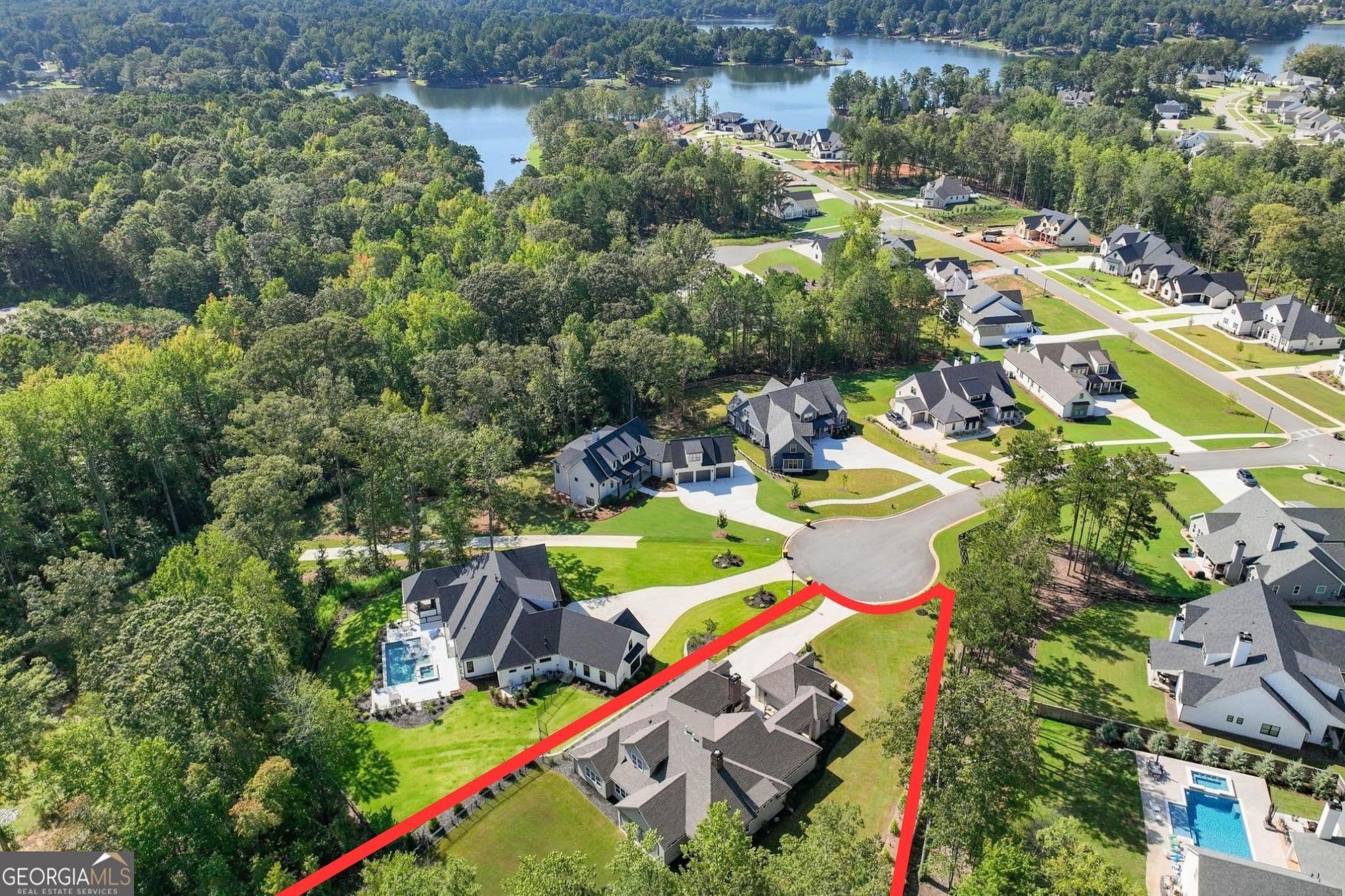 4 bedroom, 3.5 bathroom, 3,568 sq ft single family residence for sale at 40 OLD STILL RUN, Newnan, GA 30263 — photo 4