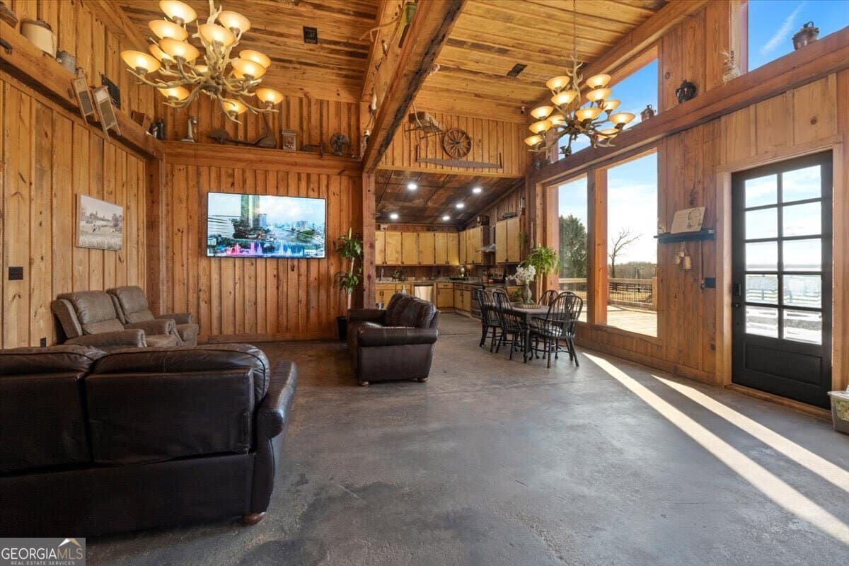 3 bedroom, 2 bathroom, 7,270 sq ft single family residence for sale at 284 Snow Farm Road, Hull, GA 30646 — photo 7