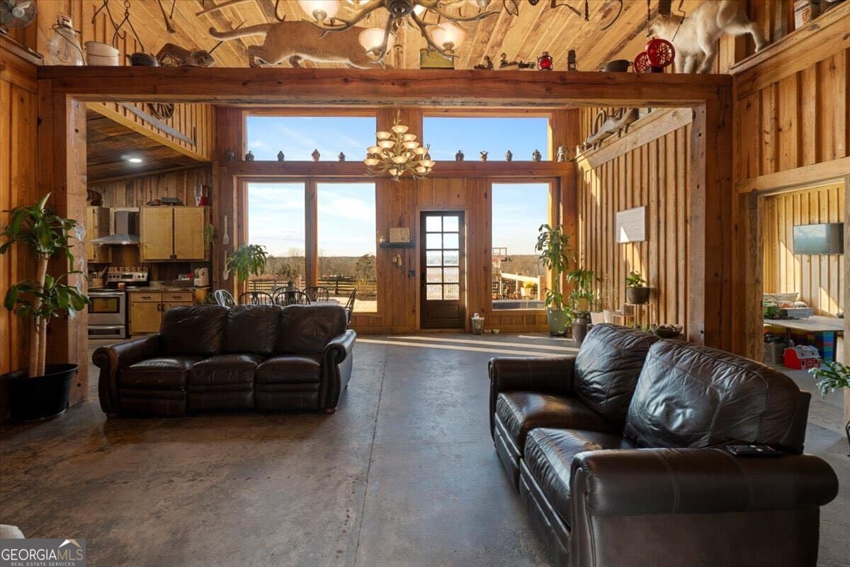 3 bedroom, 2 bathroom, 7,270 sq ft single family residence for sale at 284 Snow Farm Road, Hull, GA 30646 — photo 9
