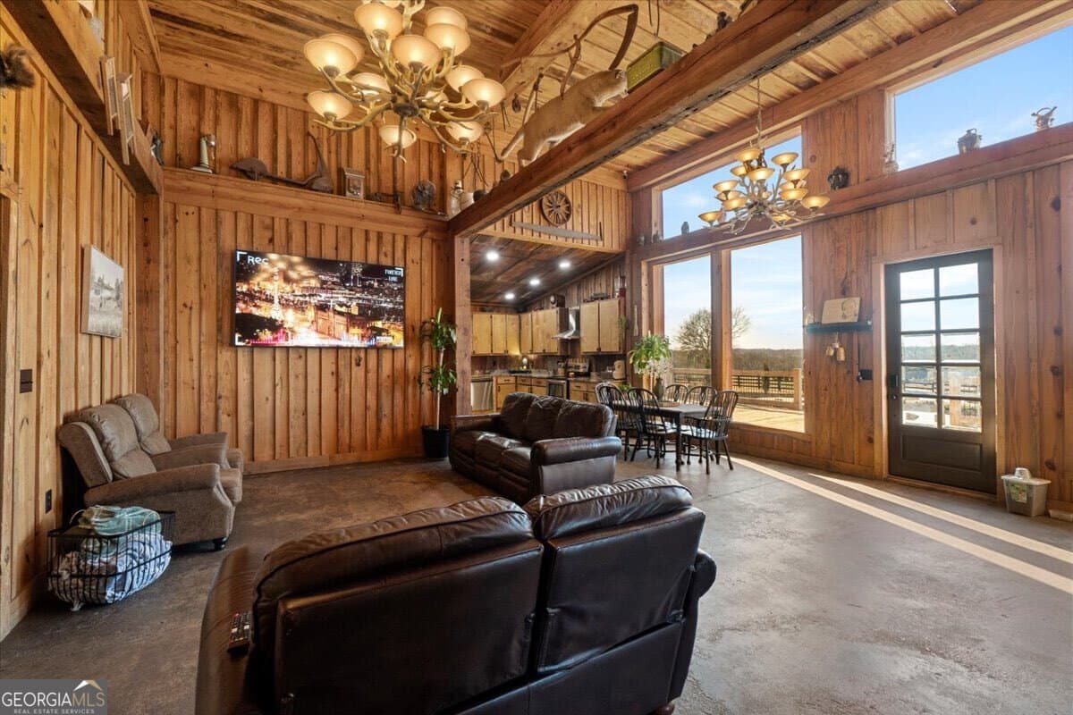 3 bedroom, 2 bathroom, 7,270 sq ft single family residence for sale at 284 Snow Farm Road, Hull, GA 30646 — photo 8