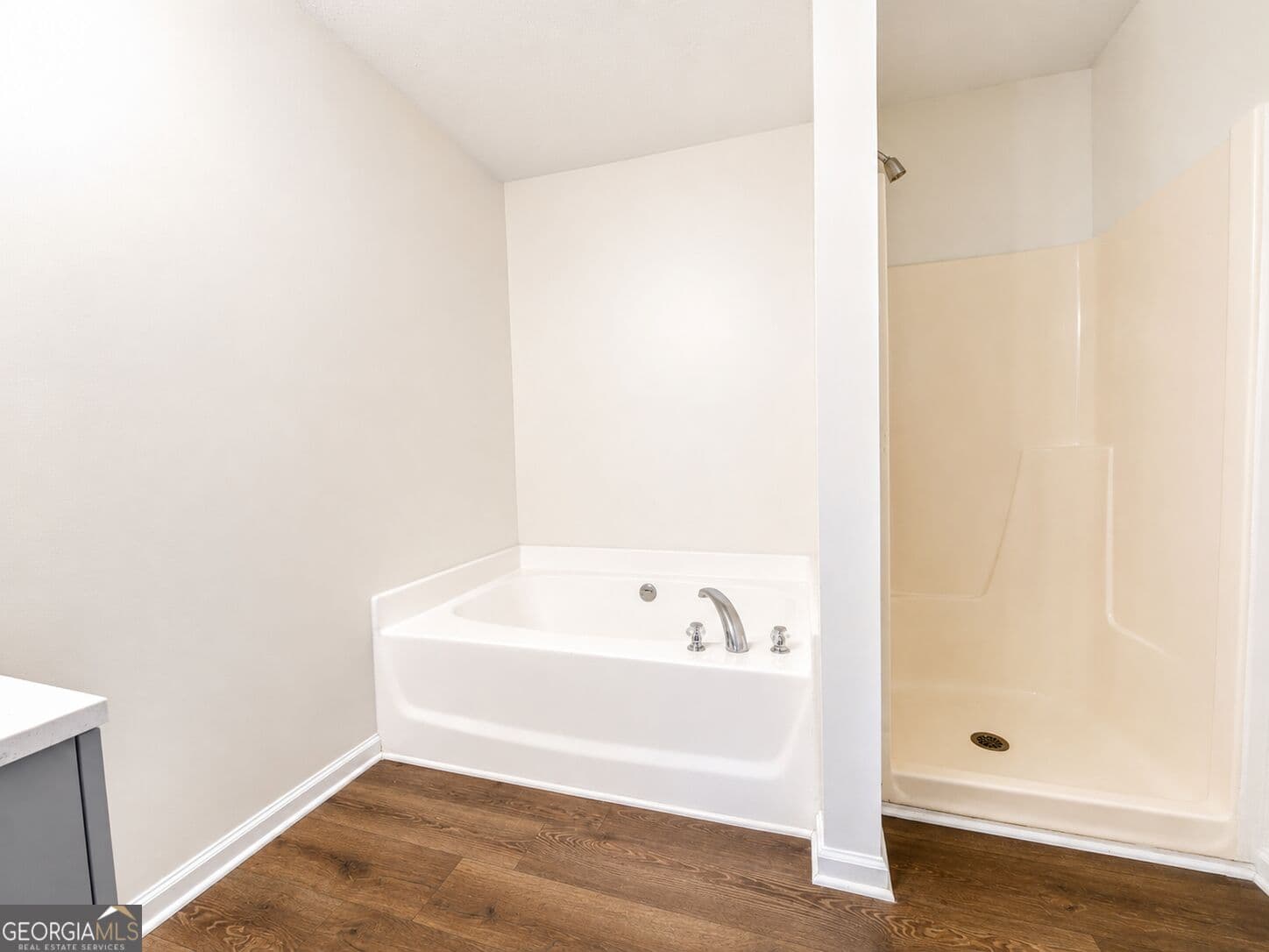 4 bedroom, 3 bathroom, 2,433 sq ft single family residence for rent at 1104 Driftwood Court, Mcdonough, GA 30252 for $2,150 a month — photo 8