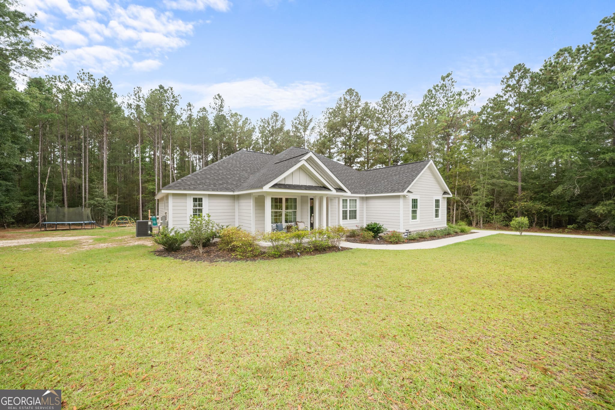 4 bedroom, 3 bathroom, 2,108 sq ft single family residence for sale at 151 Windmill Plantation Drive, Statesboro, GA 30461 — photo 3