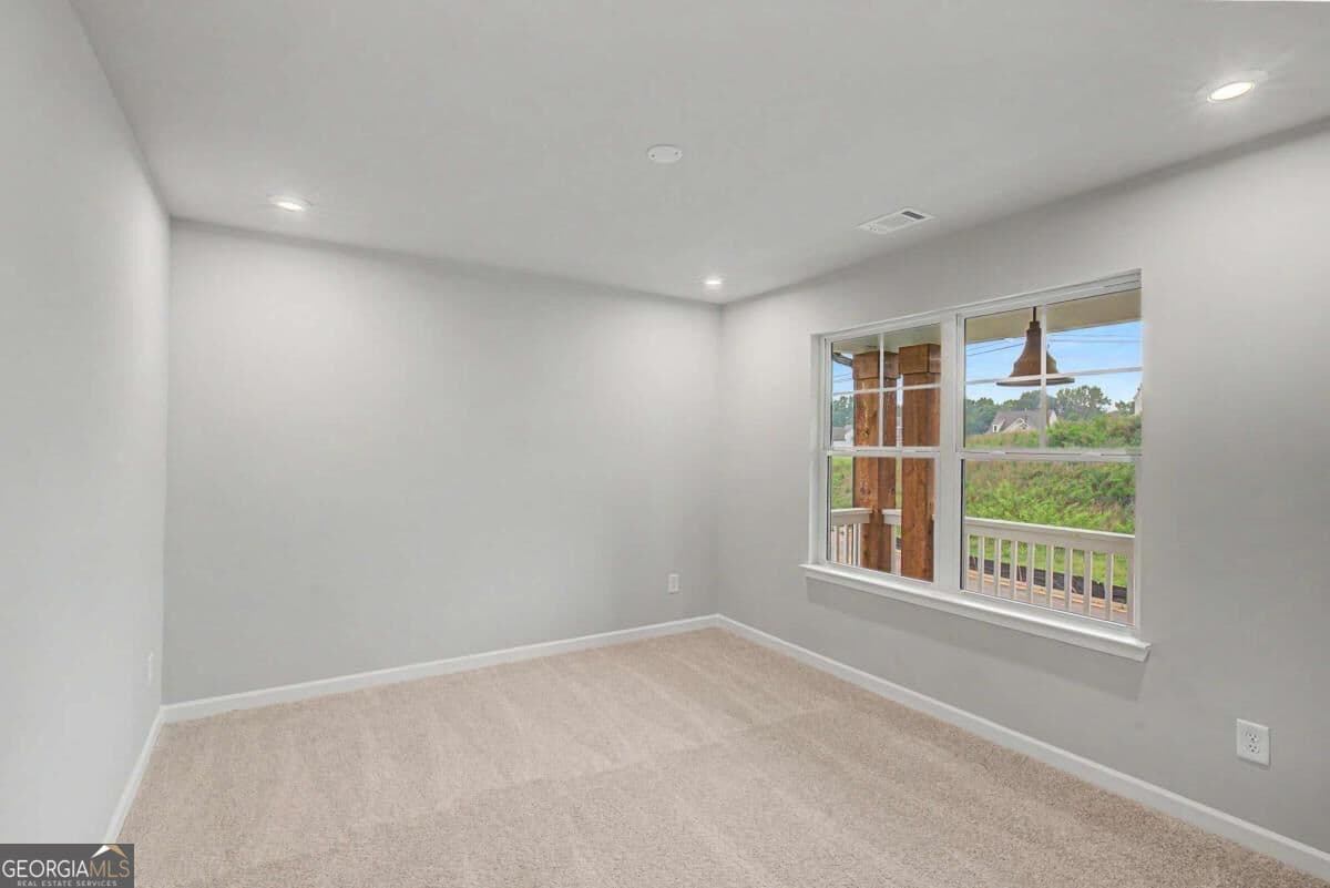4 bedroom, 2.5 bathroom, 2,301 sq ft single family residence for sale at 3351 Forest Green Drive, Douglasville, GA 30135 — photo 7