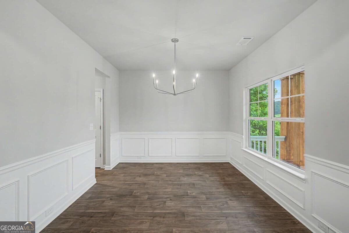4 bedroom, 2.5 bathroom, 2,301 sq ft single family residence for sale at 3351 Forest Green Drive, Douglasville, GA 30135 — photo 8