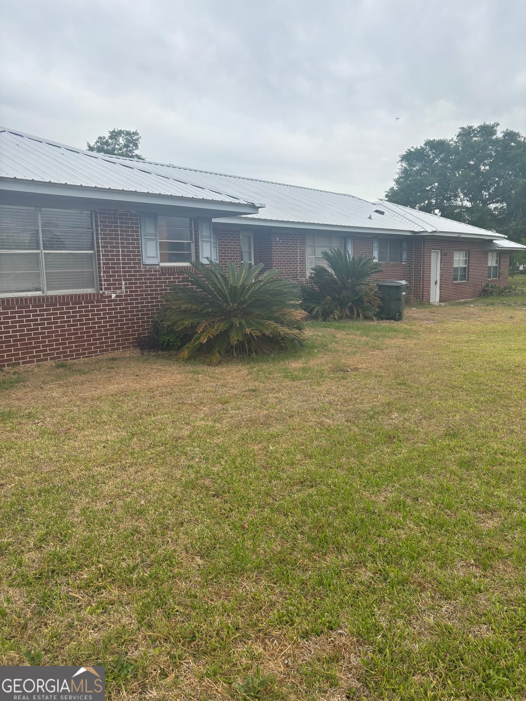 3 bedroom, 2 bathroom, 2,517 sq ft single family residence for sale at 6901 US HWY 280, Claxton, GA 30417 — photo 2